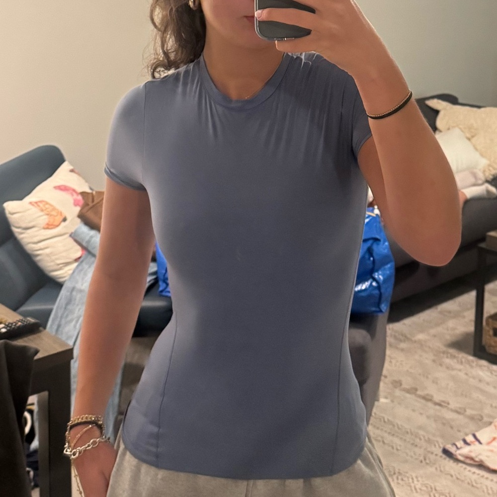 Lulu lemon blue shirt